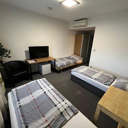 Hotel Algar Opava Buitenkant foto